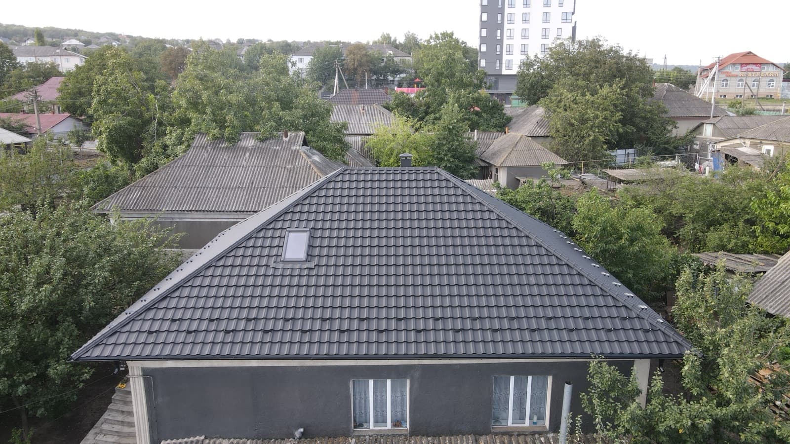 Casă cu Barcelona, Orhei — imagine 2