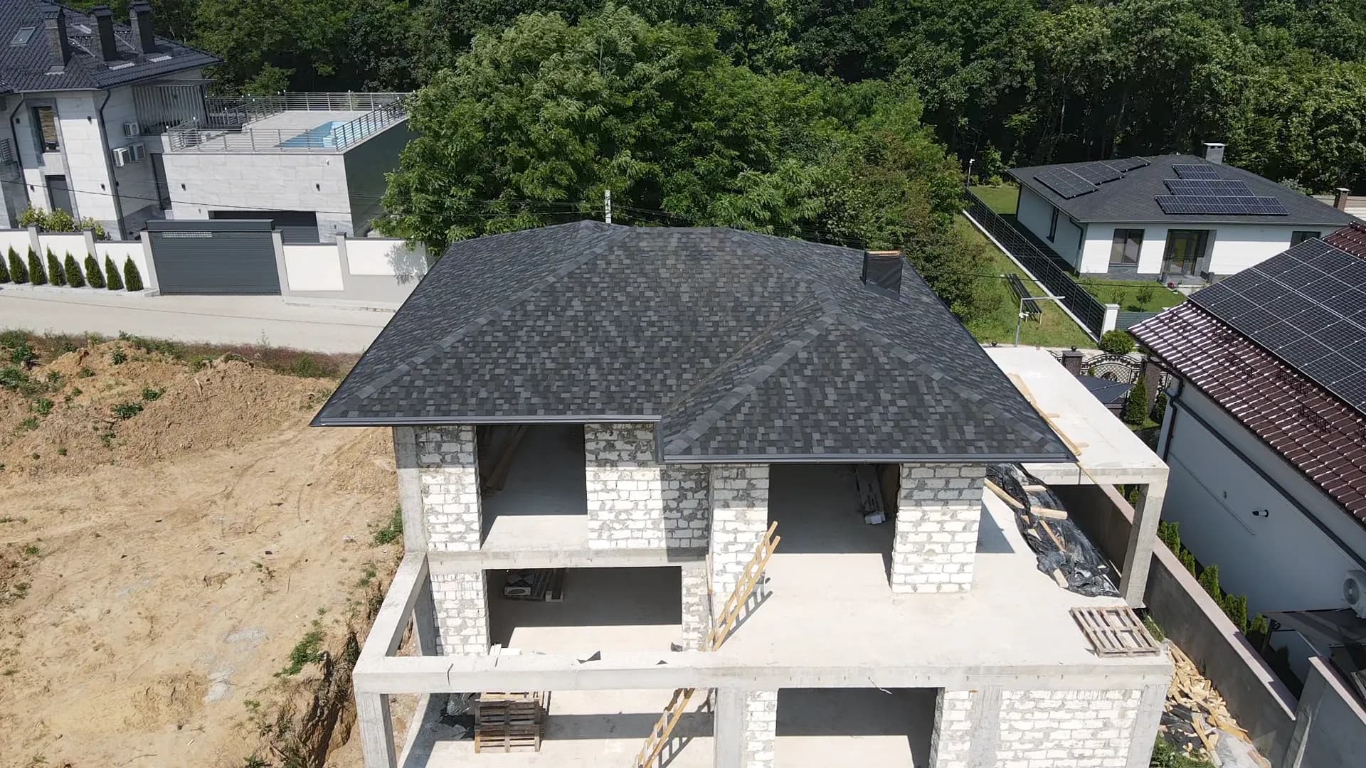 Casă cu IKO Cambridge, Poiana Domnească — imagine 18