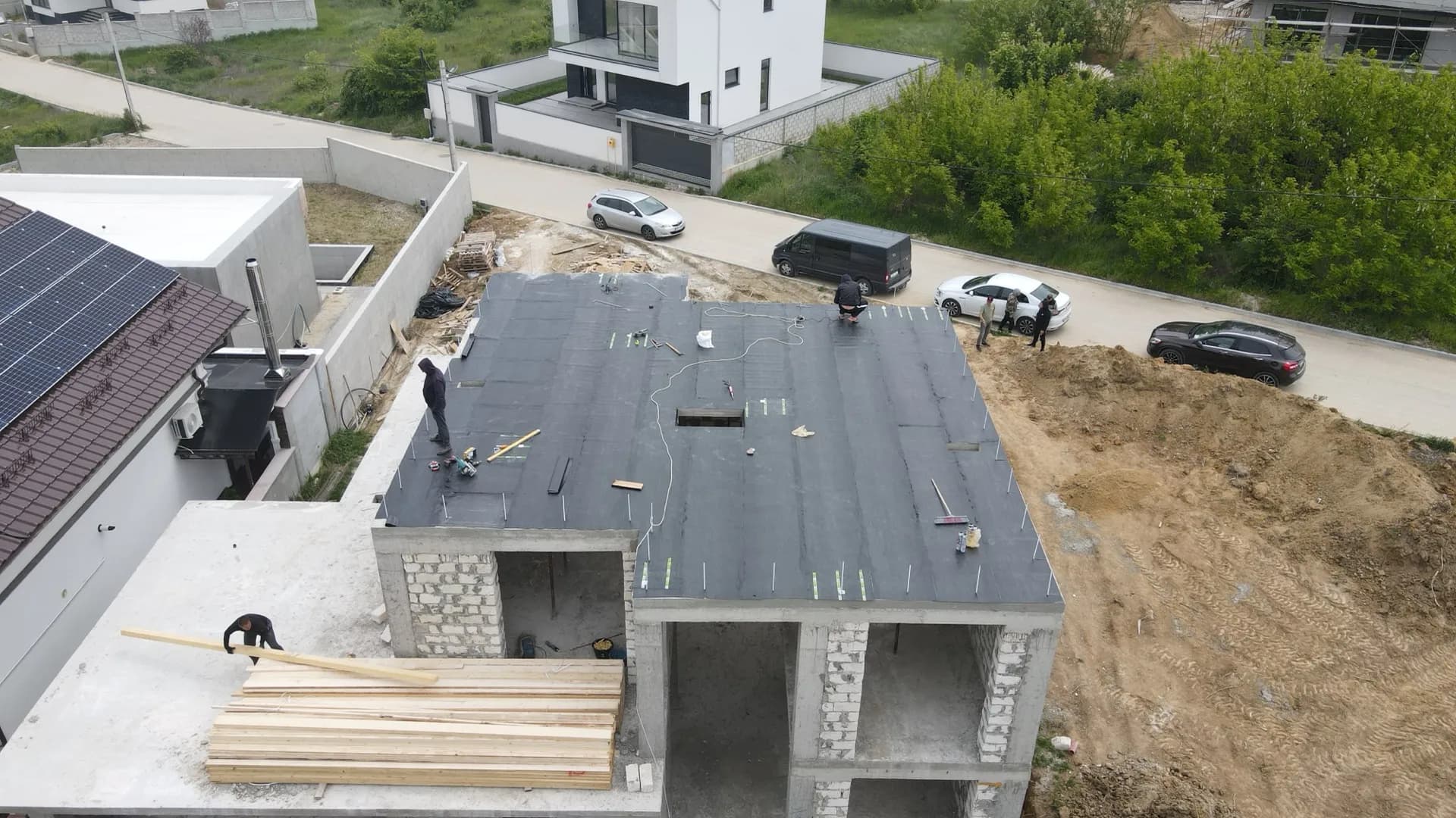 Casă cu IKO Cambridge, Poiana Domnească — imagine 2