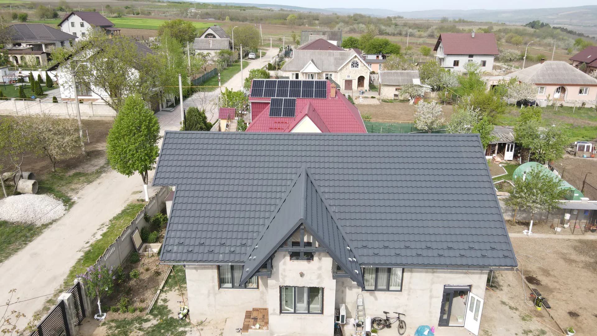 Bavaria — Ghid complet: Țiglă metalică modulară cu fixare ascunsă