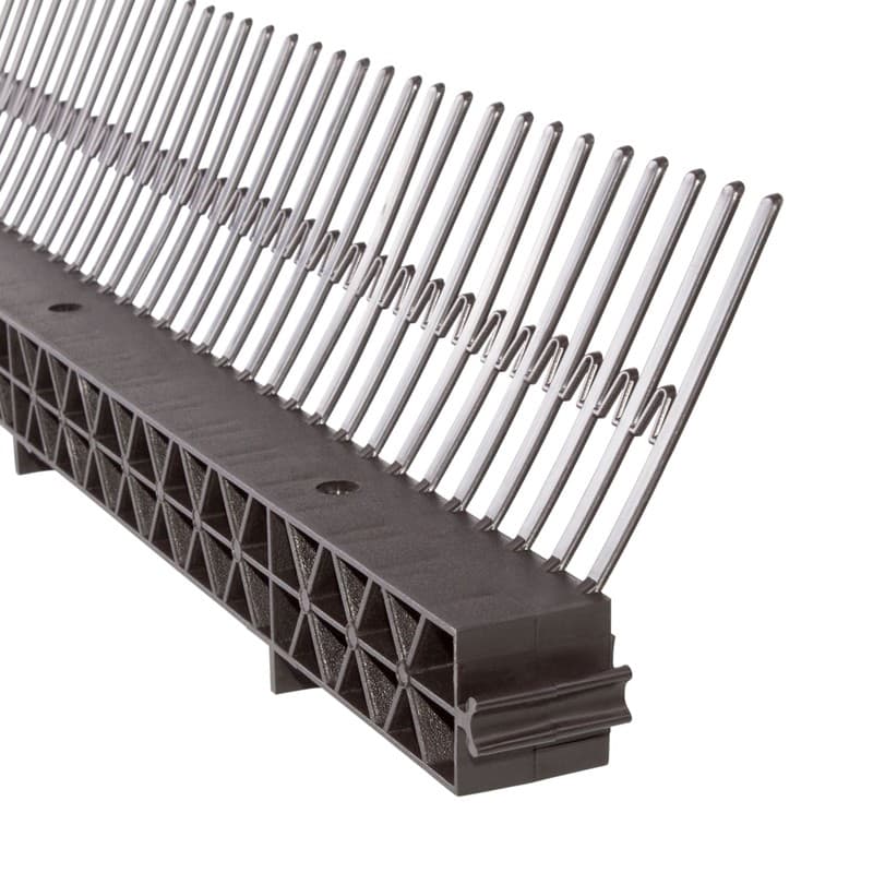 Banda ventilare streașină cu mustață